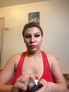 Snapshot of Natasha_Cameron22 chatting on September 26, 2025, 6:45 pm Natasha Cameron22 online show from September 26, 2025, 6:45 pm