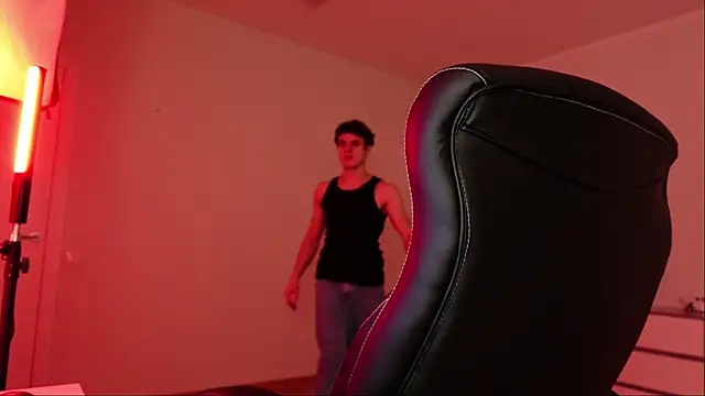 Snapshot of Brad_Holloway chatting on November 9, 2025, 8:18 pm Brad Holloway online show from November 9, 2025, 8:18 pm