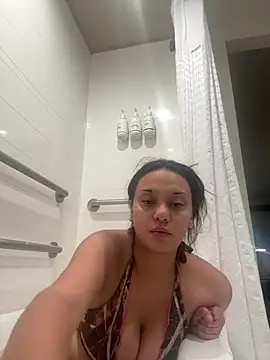 Snapshot of hoesluvcedes chatting on July 10, 2026, 10:12 pm hoesluvcedes online show from July 10, 2026, 10:12 pm