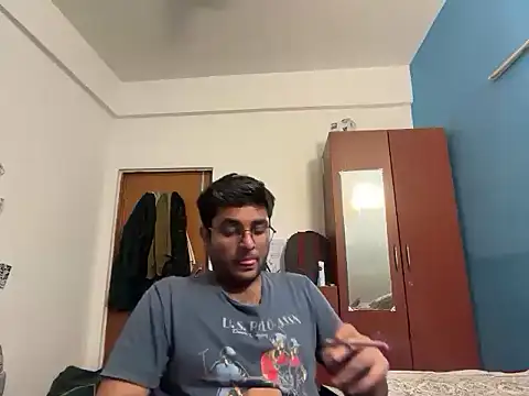 Snapshot of pleasantsquirrel chatting on February 14, 2026, 9:11 pm pleasantsquirrel online show from February 14, 2026, 9:11 pm