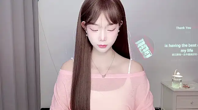 Snapshot of Gogo-888 chatting on March 19, 2025, 10:33 am Gogo-888 online show from March 19, 2025, 10:33 am