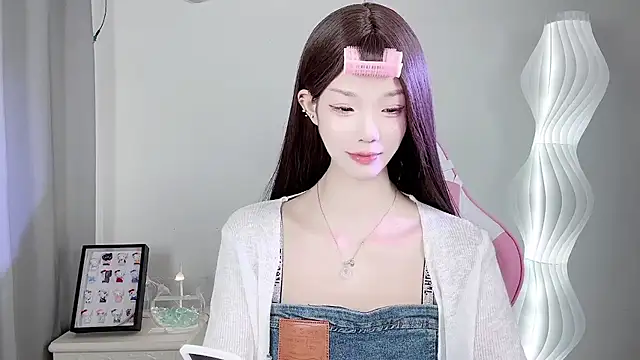 Snapshot of Gogo-888 chatting on September 17, 2025, 11:34 am Gogo-888 online show from September 17, 2025, 11:34 am