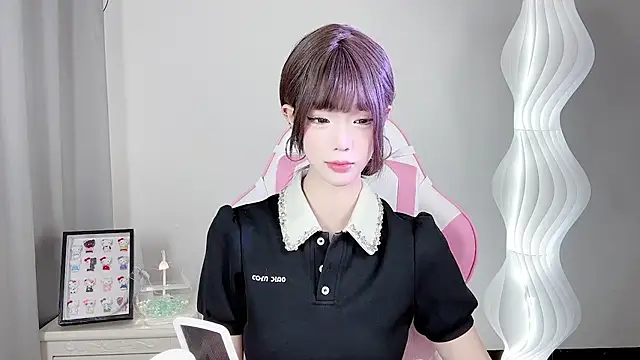 Snapshot of Gogo-888 chatting on September 23, 2025, 10:40 am Gogo-888 online show from September 23, 2025, 10:40 am