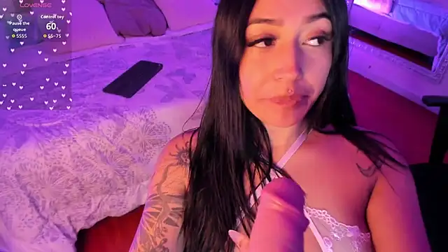 KatianPierce online show from March 12, 2026, 7:42 pm