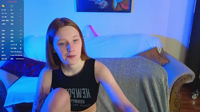 Snapshot of Tara_Lawson chatting on September 17, 2025, 11:12 am Tara Lawson online show from September 17, 2025, 11:12 am