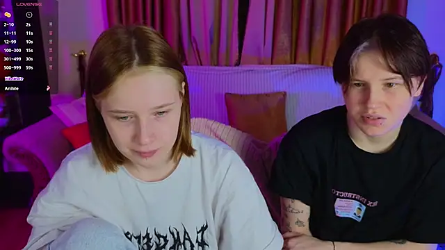 Snapshot of Tara_Lawson chatting on November 12, 2025, 11:10 am Tara Lawson online show from November 12, 2025, 11:10 am