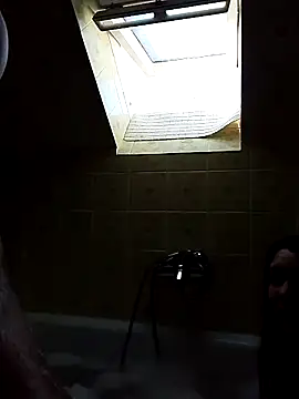 Snapshot of ronnytif chatting on March 17, 2025, 2:34 pm ronnytif online show from March 17, 2025, 2:34 pm