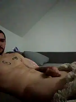 Snapshot of ronnytif chatting on March 20, 2025, 12:40 am ronnytif online show from March 20, 2025, 12:40 am