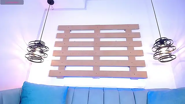 Andy Leex online show from October 15, 2025, 8:20 pm