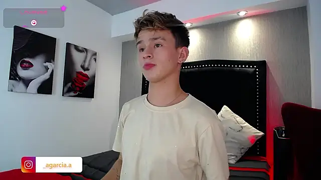 LiamWildx20 online show from February 18, 2026, 5:03 am