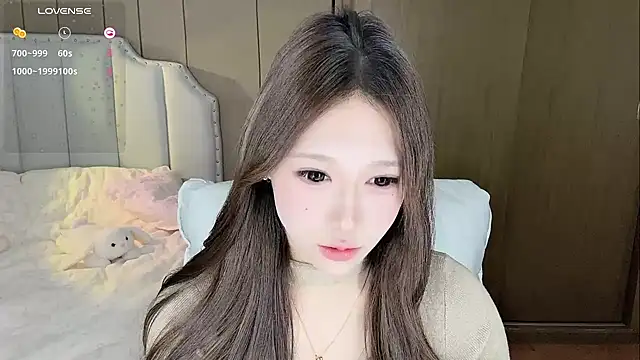 -monica-tina- online show from November 30, 2025, 9:02 am