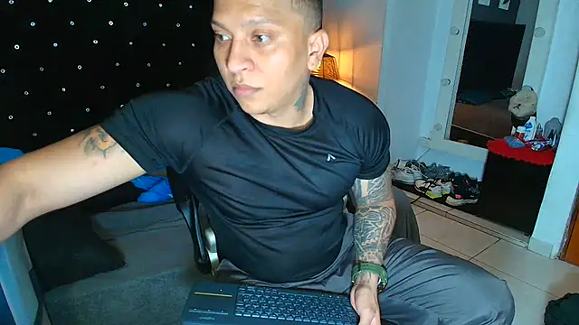 Snapshot of ethan_dalton_ chatting on September 26, 2025, 3:21 am ethan dalton online show from September 26, 2025, 3:21 am