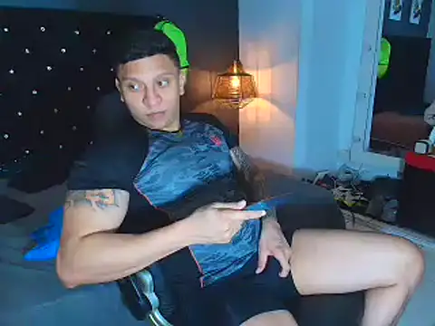 Snapshot of ethan_dalton_ chatting on November 6, 2025, 3:07 am ethan dalton online show from November 6, 2025, 3:07 am