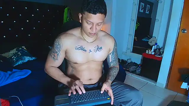 Snapshot of ethan_dalton_ chatting on November 20, 2025, 4:34 am ethan dalton online show from November 20, 2025, 4:34 am