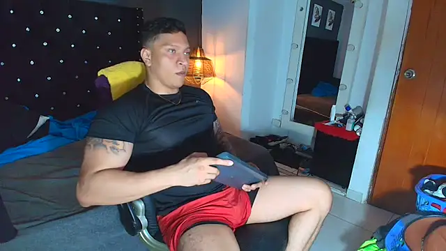 Snapshot of ethan_dalton_ chatting on December 18, 2025, 3:01 am ethan dalton online show from December 18, 2025, 3:01 am