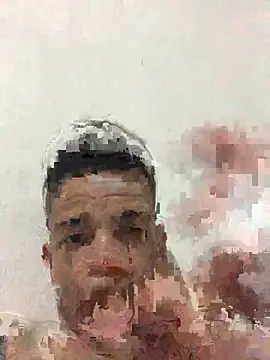 Snapshot of HenriquePhn chatting on May 30, 2026, 12:08 am HenriquePhn online show from May 30, 2026, 12:08 am