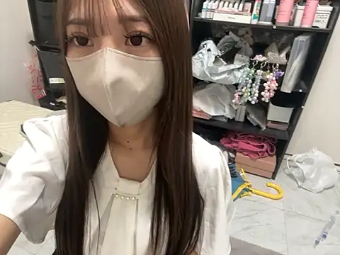 Snapshot of yunayuna_1231 chatting on September 9, 2025, 2:49 pm yunayuna 1231 online show from September 9, 2025, 2:49 pm