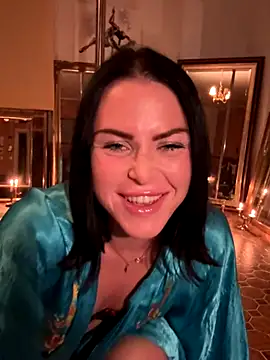 missninasparkle online show from October 15, 2025, 9:59 pm