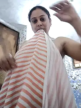 JENNIFERtamil online show from April 9, 2026, 8:09 am