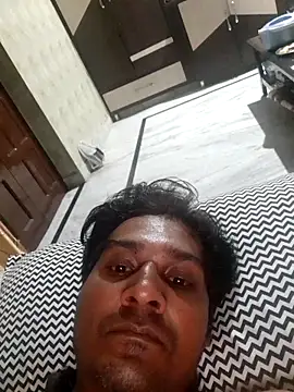 johnny8731 online show from October 17, 2025, 7:16 pm