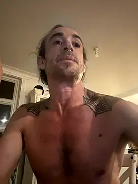 mastertittiefkr online show from December 2, 2025, 11:04 am