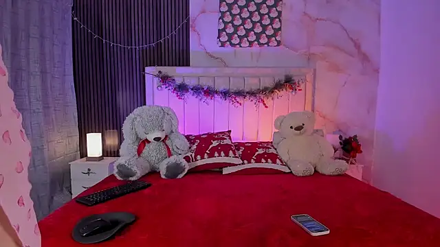 Snapshot of peachandtyron_ chatting on February 6, 2026, 4:17 am peachandtyron online show from February 6, 2026, 4:17 am