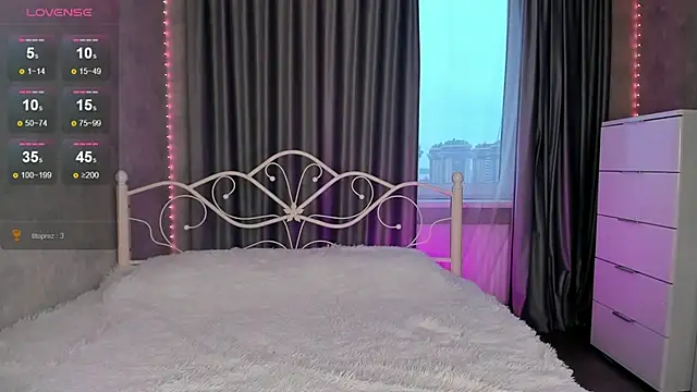 LilFlexxy online show from November 11, 2025, 12:49 pm