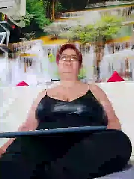 Snapshot of QueenPammy1 chatting on January 27, 2025, 7:14 am QueenPammy1 online show from January 27, 2025, 7:14 am