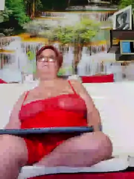 Snapshot of QueenPammy1 chatting on February 1, 2025, 2:56 pm QueenPammy1 online show from February 1, 2025, 2:56 pm