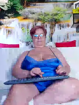 Snapshot of QueenPammy1 chatting on February 10, 2025, 12:39 pm QueenPammy1 online show from February 10, 2025, 12:39 pm