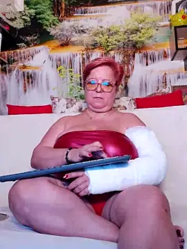 Snapshot of QueenPammy1 chatting on February 23, 2025, 12:05 pm QueenPammy1 online show from February 23, 2025, 12:05 pm