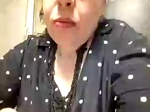 Snapshot of mimi19820 chatting on March 8, 2026, 12:41 am mimi19820 online show from March 8, 2026, 12:41 am