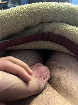 langesschwanz20 online show from March 16, 2025, 6:44 pm