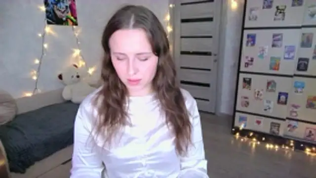 BarbiePieer online show from November 13, 2025, 4:17 pm