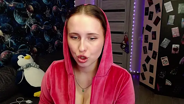 Snapshot of BarbiePieer chatting on January 13, 2026, 5:13 am BarbiePieer online show from January 13, 2026, 5:13 am