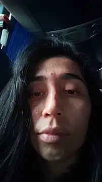 Elowyn online show from October 27, 2025, 5:06 pm