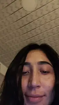 Snapshot of Elowyn chatting on February 20, 2026, 6:26 am Elowyn online show from February 20, 2026, 6:26 am