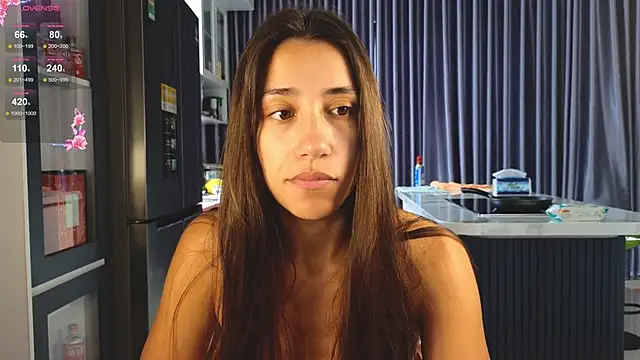 Snapshot of hot_ass_18 chatting on February 4, 2026, 4:07 am hot ass 18 online show from February 4, 2026, 4:07 am