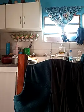 Snapshot of calfran chatting on November 10, 2025, 1:21 pm calfran online show from November 10, 2025, 1:21 pm