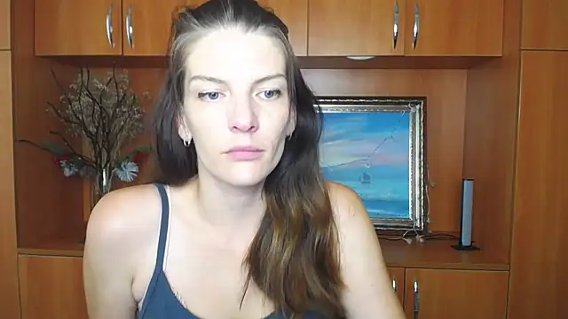 VanessaRey  online show from September 19, 2025, 6:37 am