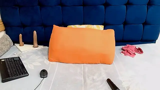 AriesCake online show from May 23, 2026, 5:39 pm