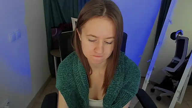 Catherine e online show from October 14, 2025, 6:20 pm