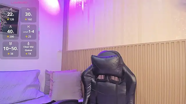 Snapshot of sharonscoth chatting on January 12, 2026, 7:19 pm sharonscoth online show from January 12, 2026, 7:19 pm