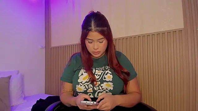 Snapshot of sharonscoth chatting on March 12, 2026, 7:20 pm sharonscoth online show from March 12, 2026, 7:20 pm