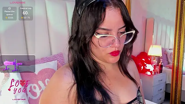 AriaJonnes  online show from February 16, 2026, 1:40 pm