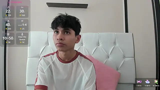 Snapshot of Ethan_Westt chatting on September 26, 2025, 9:08 pm Ethan Westt online show from September 26, 2025, 9:08 pm