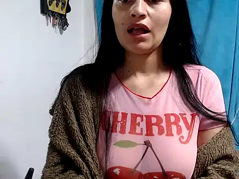 AlanaHotxx online show from November 20, 2025, 7:08 am