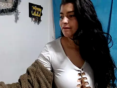 AlanaHotxx online show from December 21, 2025, 7:26 am