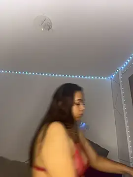 Snapshot of Deepika_padukoneNisha chatting on December 19, 2025, 2:46 pm Deepika padukoneNisha online show from December 19, 2025, 2:46 pm