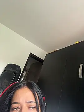 Snapshot of Deepika_padukoneNisha chatting on June 16, 2026, 5:26 pm Deepika padukoneNisha online show from June 16, 2026, 5:26 pm